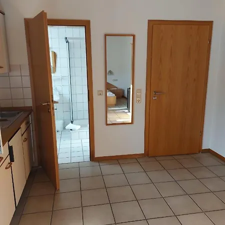 ベッド・アンド・ブレックファスト Wein- Und Gaestehaus Hermes-hoffmann 3*